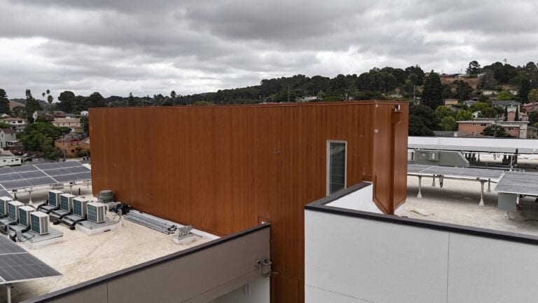 Fast Plank aluminum siding installation on Vista Wood apartment complex by Heritage Exteriors