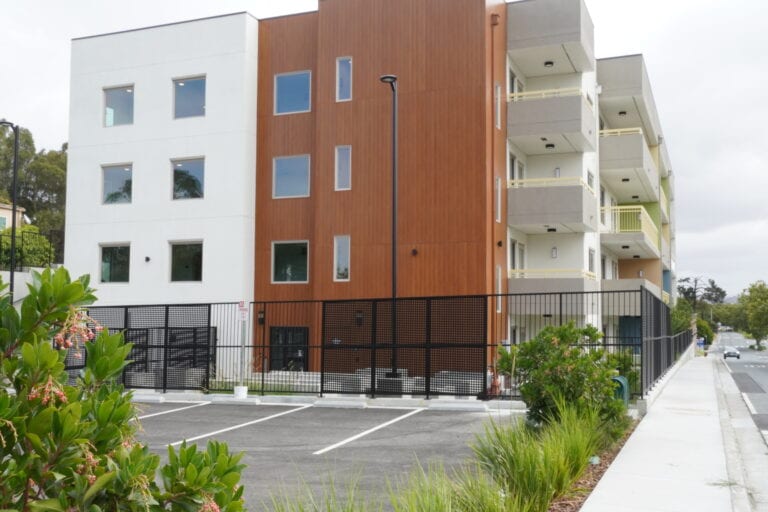 Milgard windows and aluminum siding on Vista Wood multifamily building