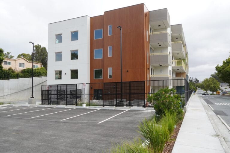 Milgard windows and aluminum siding on Vista Wood multifamily building