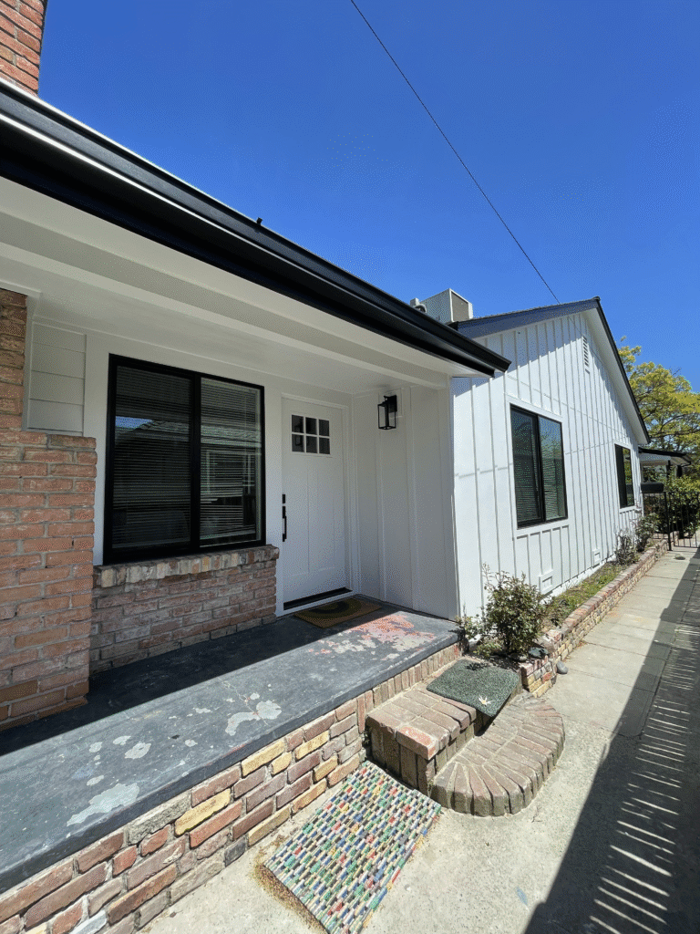 James Hardie board and batten siding with Amsco windows on Downtown Sacramento home