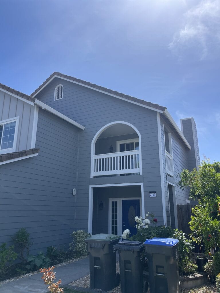 New James Hardie siding and trim detail on Fairfield home exterior